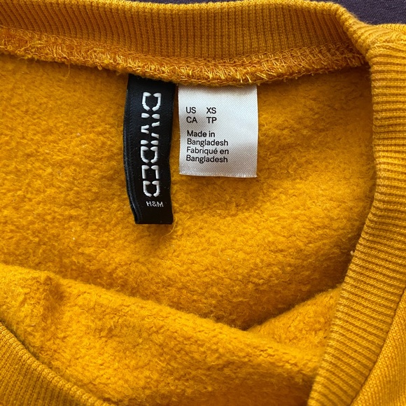 H&M Divided Mustard Yellow Long Sleeve Ruched Crop Top - Picture 7 of 9